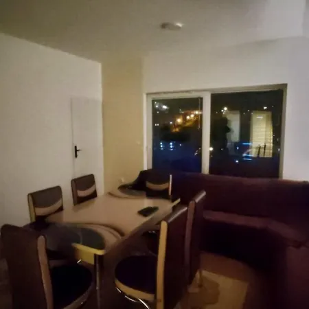 Mladenovic Apartman Kijevo